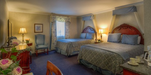Buckingham Room with two queen beds