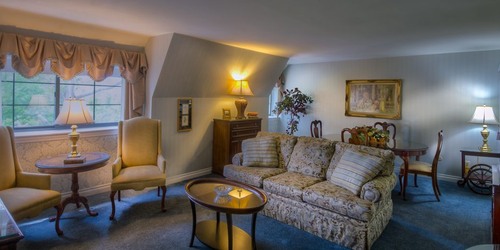 Cheshire Suite living room