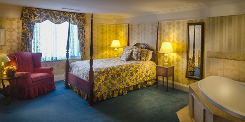 Nottingham Suite bedroom