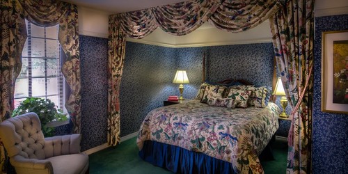 Stratford Suite bedroom