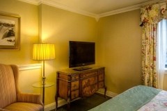 mayfair-room-amenities1236x617