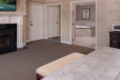 tasner-bedroom-amenities-view1236x617