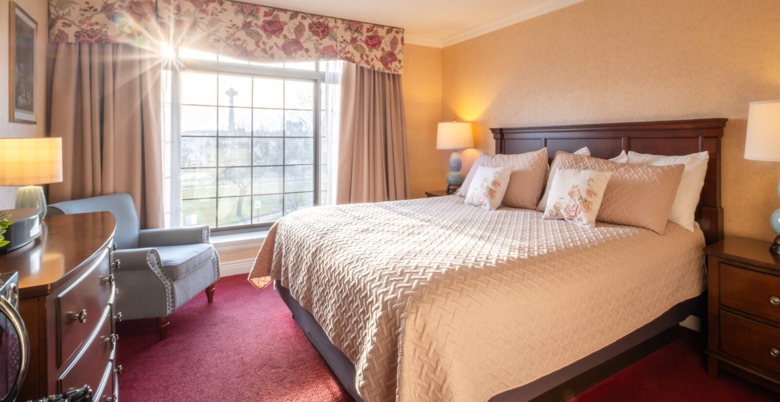 Guest bedroom with bed canopy
