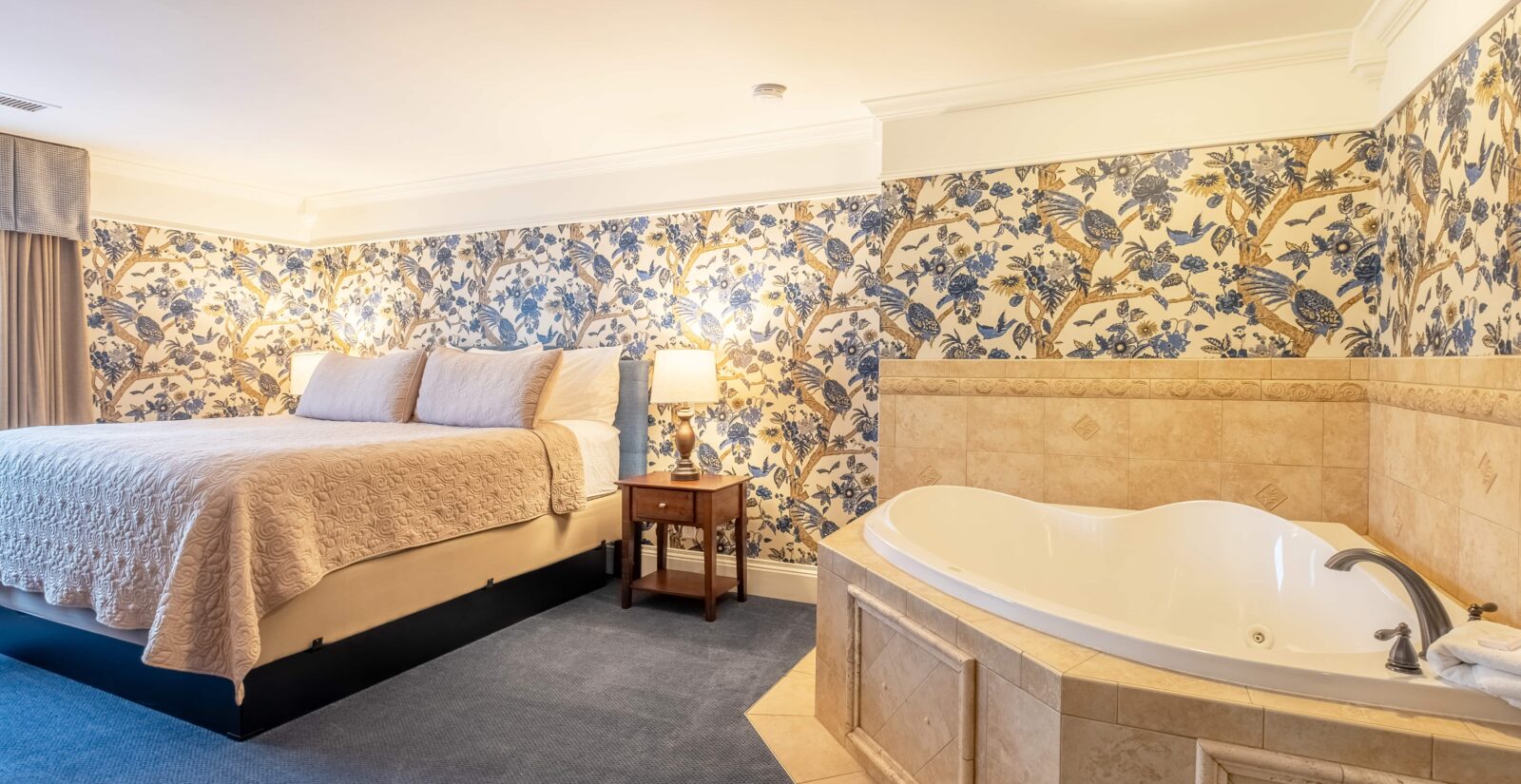 Guest bathroom tub and vanity